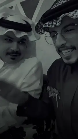 أثر الوفاء مايقرب للوفي ديره لاكشر الوقت مايلقى الوفي صرفه أيامه تروح من جرفه لدحديره وأن زانت تجيه من دحديره لجرفه.