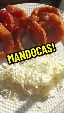 Las MANDOCAS son una delicia y bien fáciles de hacer, una receta para los amantes del plátano, si no las has probado tienes que hacerlas, cuéntame que te parece esta receta... #mandocas #mandocasvenezolanas #zulia #recetas #fyp #parati #viraltiktok  #paratiiiiiiiiiiiiiiiiiiiiiiiiiiiiiii 
