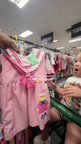 I know a thrift store h@te to see us coming 🤪 anyways I found so much cute stuff for the warehouse since I'm trying to update it. Stay tuned to see the vison behind the last few pieces, they're gonna be so cutieee!!! 🩷 