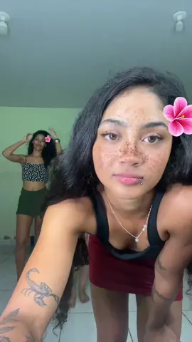 @Aramiza Lira @eubia @sophia_Romano 