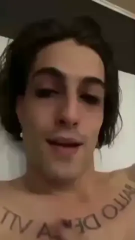 Damiano 😢. Can someone please tell us what he is saying!! #damianodavid #crying 
