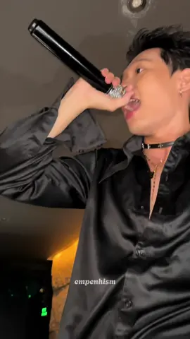 [THROWBACK] toi nhớ outfit hôm diễn ở Bam của ảnh quá😭😭  30.08.24 @HURRYKNG  #hurrykng #HURRYKNG #Gerdnang #mammamia 