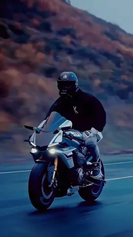 Chưa đủ thì góp thôi, tiền nào cũng là tiền mà😂#yamaha #r1m #dammepkl #azriel #xuhuong 