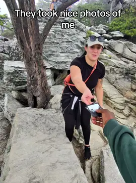 Always meeting nice people. #Hiking #photos #fy #foryou #fyp #nature 