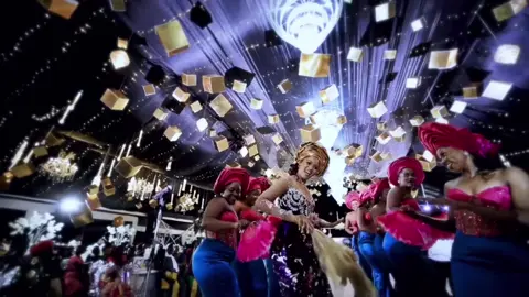 A 1 billion intro highlights. Phiphi and JJ Brayo.  @Phiphnaks. We shall soon watch it all on BBSyewange. #kwanjula #mayuge #luxury #money #marriage #tradition #uganda #dhalinsandra @XCY EVENTS 