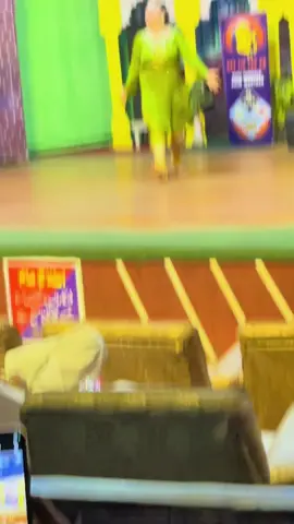 #HD #Nida_Ch #Cute💕🥰 #viralvideosofficial #viraltiktok💜 #foryouviral tamaseel theater Lahore 