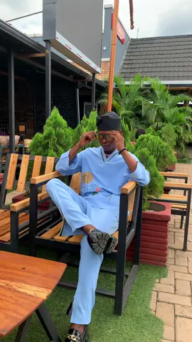 For Men with class 💯👌 #kaftan #menswear #mensfashion 