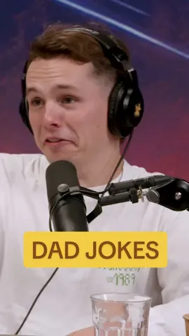 Wat is jou beste dad joke? Luister nu ‘Dat is mijn spirit animal’ in je favo  podcast-app 🎧 #favorite #favorietepodcast #stefandevries #seandemmers #juliaheetman #favoriete #fyp #tonnymedia #podcast #jefavorietepodcast #juliaheetmanclips #fy #viral #tonny 