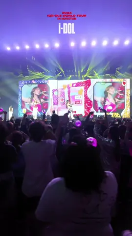 Neverland! Thank you for coming all the way to TOYOYA CENTER 💕 iDOL IN HOUSTON #여자아이들 #GIDLE #iDOL #2024_GIDLE_WORLDTOUR 