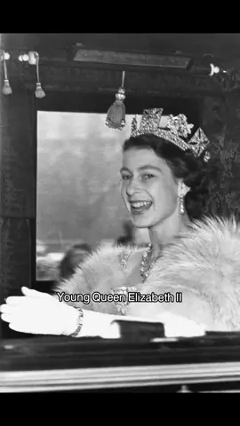 💎👑 #queenelizabeth #foryou #britishroyalfamily #fyp 