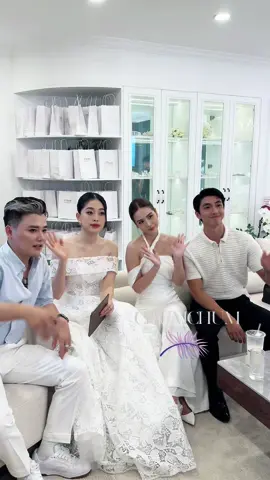 Vợ chồng Á hậu Phương Nga - Bình An, Huyền Lizzie có mặt tại sự kiện JOHN KIM HANA BRIDAL KHAI TRƯƠNG VÁY CƯỚI XỊN XÒ NHẤT HÀ NỘI  #johnkimhanabridal #ChumChum #BimatVbiz #Thegioimodels #Lattungvbiz #TiktokGiaiTri #Globalem #phuongnga #binhan #huyenlizzie 