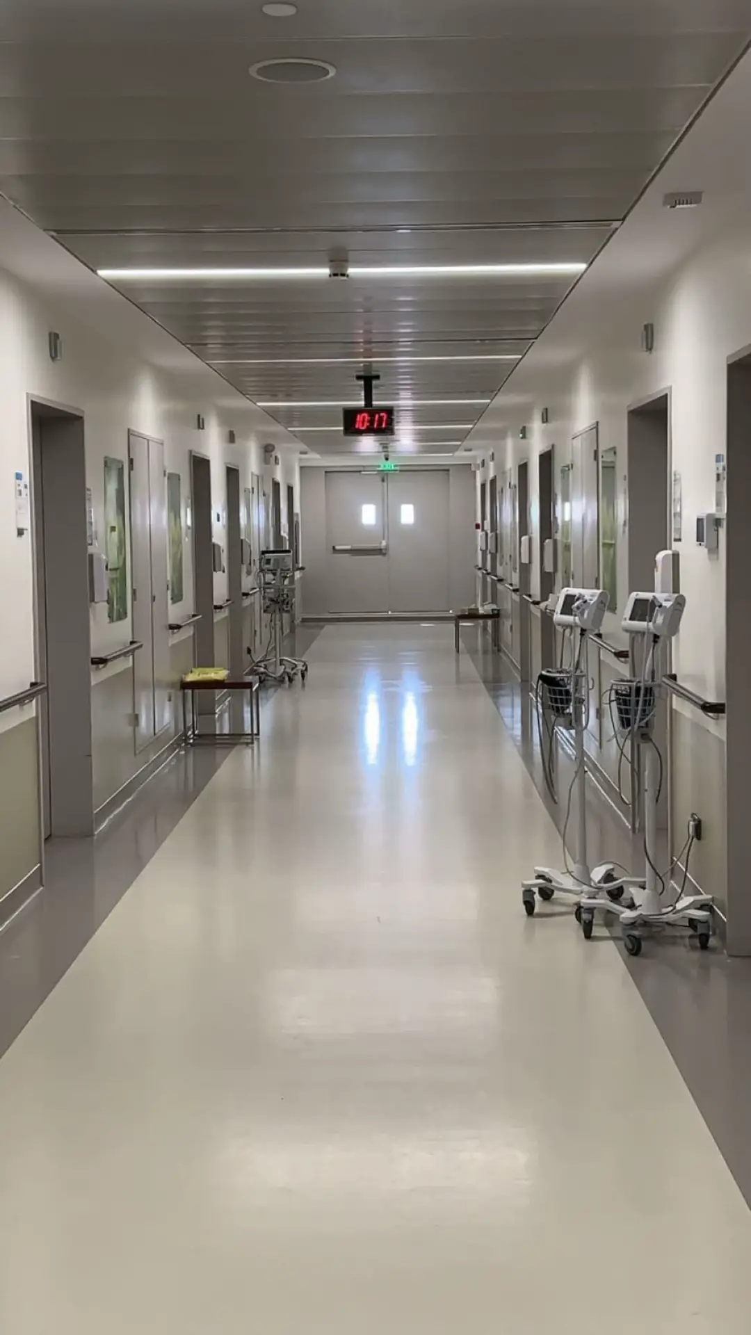 اول اسبوع من دوام المستشفى كان في الجراحة🤍🤍💉 #nurse #nursing #fyp #تمريض #hospital 