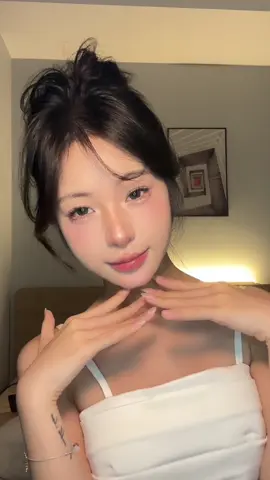 Đeo lens vào là lớp makeup lên một tầm cao mớii 🙂‍↕️🙂‍↕️ #kilalavn #kilalalens #kinhaptrong #lens #review #mypham 