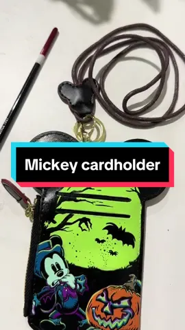 Halloween Items UPLOADING… Lots of goodies coming soon, this Cardholder is availabke NOW!! Checkout the Mickey halloween purse also availbke now 👻🦇🎃 #h#halloweenh#halloweendecorh#halloweenlifed#disneyd#disneylandd#disneylifed#disneyhalloweenm#mickeymousem#mickeyc#customh#handmadeh#handpainteda#angelusdirectp#paintingsp#paintedoregon