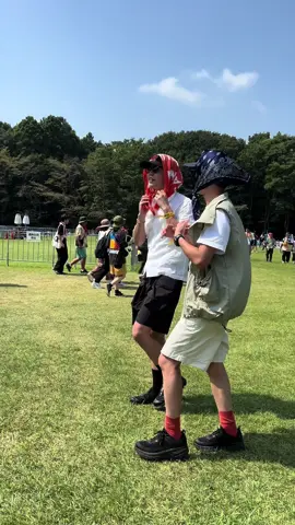 男2人で参戦する、差し色オレンジフェスコーデ🧡🍊🎶 #シティーボーイ #バンダナコーデ #フェスコーデ #おすすめ #インスタおいで 