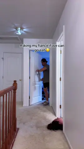 Lying on the floor prank 🤣😂#prank #scarecam #scareprank #funnyvideos #viraltiktok #fyp #jumpy #scaring 