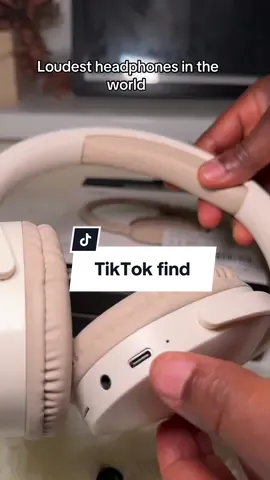 Loudest headphones in the the world  #headphones #headphonesrecommended #tiktokshop #headphonereview #tiktokshopreview #wirelessheadphones #gotitontiktokshop #workoutheadphones 