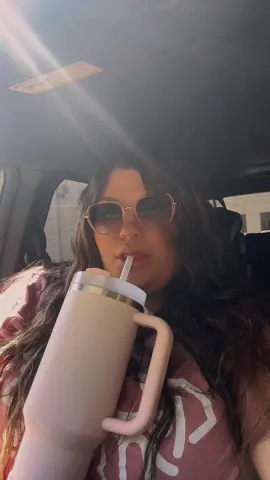 Me on the last episode of “secret lives of mormon wives” why did they do us like that?! 😅  @hulu you better hurry up with a season 2! still team taylor! 🖤 guess ill get back to watching “tell me lies” 😏 #hulu #secretlivesofmormonwives #teamtaylor #MomsofTikTok #momtok 