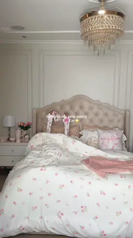 girly morning diaries 🎀🫧 Thank you so much @YesStyleInfluencers  🫧💗 YesStyle influencer welcome kit unboxing ⭐️🧚🏻‍♀️ so excited to try all these products 🌷 ᯓᡣ𐭩 use code “ SBXB297 “ on @YesStyle to save ✨🎀 #room #yesstyle  #yesstyleinfluencers #morningroutine #coquette #girly #kbeauty #koreanskincare #fyp 