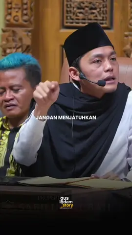 petarung sejati, petarung tanpa menjatuhkan lawan kita #gusiqdamstory  . . #fypシ #tamplatecapcut #sabilutaubah #gusiqdamquotes #viral #dawuhegusiqdam #CapCut 