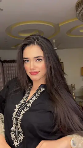 😌 #tiktokpakistan #viralvideo #tiktok #1millionaudition #1m #foryou #foryoupageofficiall #tiktokviral #foryoupage #fyp #viraltiktok #foryourpage 