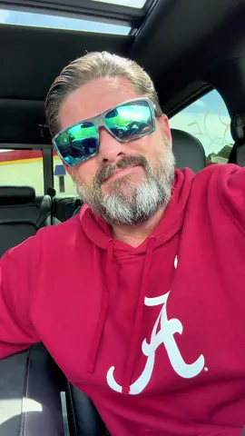 Makes sense #stitch with  @Jeremy Judkins | Tesla Videos 