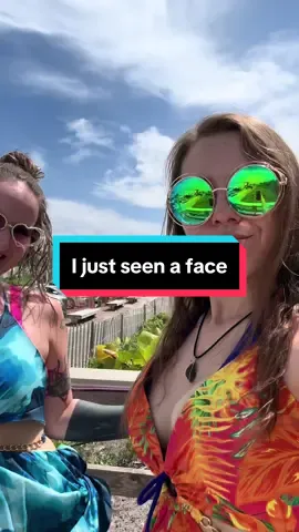 @Jenthepiercer #tiktokcrush #crush #girlcrush 😁😁😁not me over here cheesing 😁