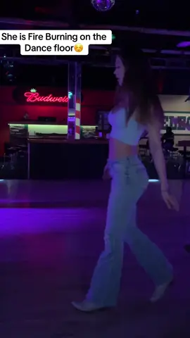 Jessica is recovering faster then we where told she would!!!!! Please engage with the video and forward to show her some encouragement to keep making video🥰🥰🥰🥰#_jessicaluvsyou #tiktok #dancer #viral #foryoupage #dancewithjessica✨ #jessicafans #4u #trending #country #creatorsearchinsights #texas #linedance #ShortnSweet @Jessica✨ 