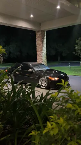 No deftones just peak 2011 #bmw #fypage #carsoftiktok #e92 #m3 #germancars #e92m3 #bmwmotorsport #competition #trending #cartok #carphotography #caredit #m5 