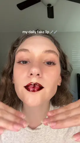 lip stain girl 4lyfe #peelofflipstain #lipstayn #sacheubeauty #liplinerstain 