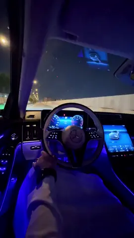 حفظتك سِر ما يظهر على العالم ولا ينقال ‏زرعتك بين تنهيد الضلوع وبين غربالي#الحياة