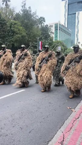 Desfile Mexicano 16 de Septiembre #viral #fypagechallenge #ejercitomexicano #ejercito #Sedena #desfilemilitar #desfile #Mexico #Bandera #Tricolor #Marina #16deseptiembre #Tradicion #Viral 