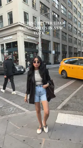 I still believe I should move here 🤷‍♀️  #OOTD #newyork #nyc #outfitoftheday 