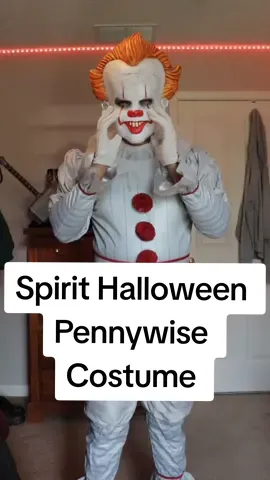 Spirit Halloween's Pennywise Costume #it #pennywise #itcosplay #spirithalloween #pennywisecosplay #warnerbros #cosplay #cosplayer #cosplayers #halloween #halloweencostume 