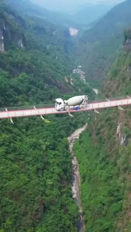 essa ponte construída na china intriga o mundo todo #curiosidades #fatoscuriosos #incrivel #China