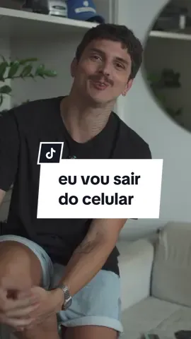 esse é o meu anúncio de que eu, como pessoa, pretendo me afastar cada vez mais das redes sociais. aqui eu elaboro os porquês. elaborei esse vídeo falando livremente e por isso ele é longo e mais divagado, mas tenho gostado de pensar esse tipo de formato o livro que eu indico é o 'the social photo' do nathan jurgenson e @heinekenbr, obrigado pelo boring phone que motivou a produção desse vídeo - que não é uma publi! 