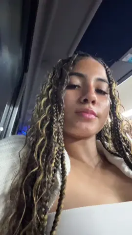 Guy in the back aint like me