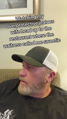 #wife #dadsoftiktok #lol #funny #Love #joke #eating #eat #fight @Lesli Davis-Price 