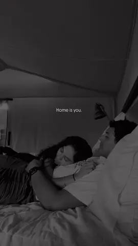 When home is a person. 🤍 . . . #siemprenosotros #personavitamina #couplegoals #couplelove #homeisafeeling #parejafeliz #amor #admv #parejastumblr #parejafavorita #personafavorita #couplevideos #amor #parejasdetiktok 