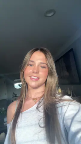 she keeps on lovin me