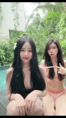 Thật ra @𝑼𝒚𝒆𝒏 𝑵𝒊... yêu con gái
