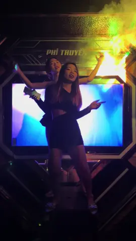 Bé 🐍 #phithuyenbatri #tuyennhanvienkaraoke #batri #bentre71🌴🥥 #mientay #xh 