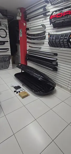 nuevamente disponible los portaequipajes 100% aerodinamicos. #roofbox #portaequipaje #portaequipajes #creta #Tucson #santafe #palisade #seltos #sportage #sorento #sonet #rush #yariscross #corollacross #Rav4 #Fortuner #prado #4runner #crv #Pilot #nissan #xtrail #qashqai #Hyundai #kia #Jetour #x70plus #chery #Tiggo8 #tiggo7pro #tiggo8pro #geely #accesoriosparacoche #equipamientoautomotriz #losolivos #sanmartindeporres #ate #santaanita #parati #viral #sanisidro #sanborja #lavictoria 