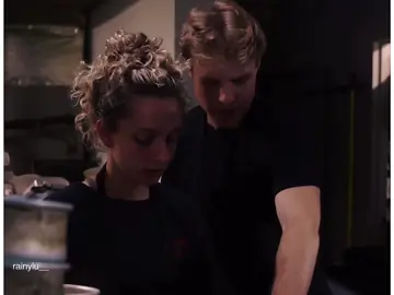 i am so normal about minimum wage -  #americanhigh #americanhighshorts #minimumwage #juliadicesare #aidanmicho #edits 