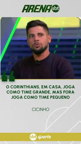 Concorda com o Cicinho? 🧐👀 O Corinthians joga como time pequeno fora de casa? #ArenaSBT #SBTSports