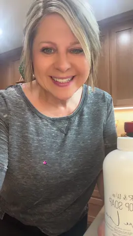 @R&W Co. Blue Lava mop soap has had my house smelling like heaven for 2 days now! So many scents to choose from! Click the orange cart and get yours now! 