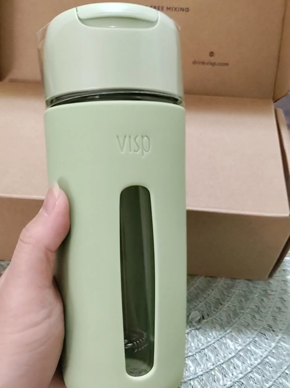 unboxing a new matcha cup #matcha #matchalover #matchawhisking #milkfrother 
