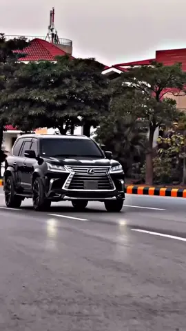 Car Name ?? #foryou #fypシ #ak_cars #viralvideo #lexus #lx570 #plzviral #pyf #lx #hi @TikTok @Ak_Cars @𝑨𝑩𝑫🤴 @🔥carlover🦅 @ᗩK ᖇIᗪЄ𝖲 @Khan @Ak_Carz_ @𝐂𝐚𝐫 𝐋𝐨𝐯𝐞𝐫 🔥 @ＡＫ Ｃ𝚊𝚛𝚜 🥵 