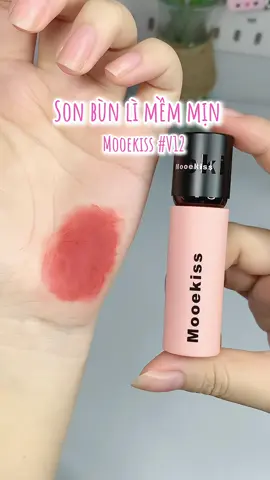 Son này đáng được viral hơn nữa💄😙mịn như nhung😘#kaporeview #sonmooekiss #mookiss #sonmoidep #sonmoi #makeup #xuhuongtiktok #viral 