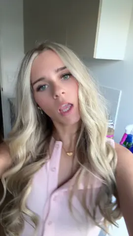 blonde life now